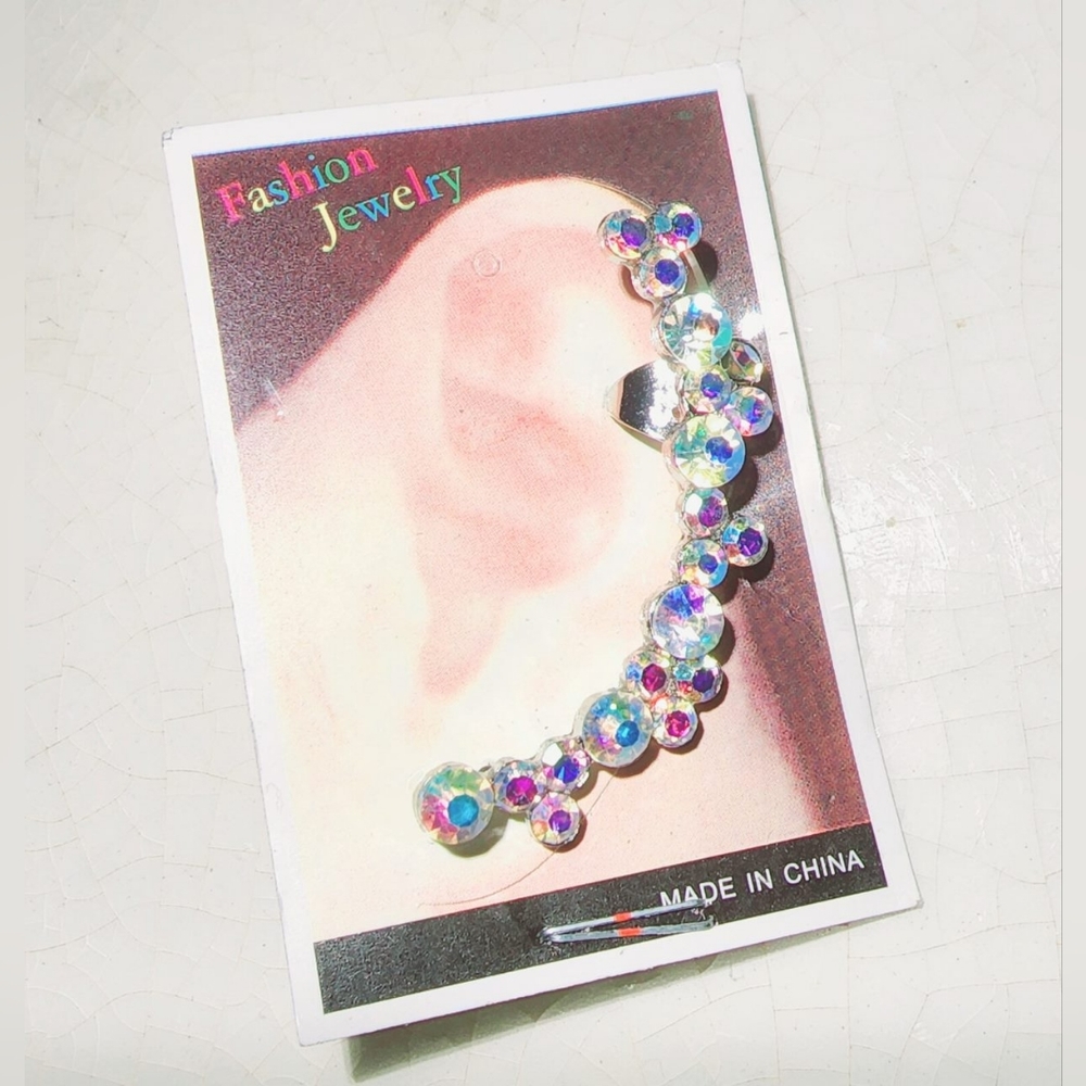 Beautiful Aurora borealis multistone earcrawler all over Ear Earring #glam